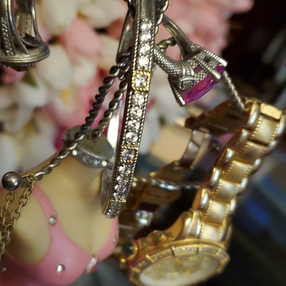 Judith Rioka bracelet